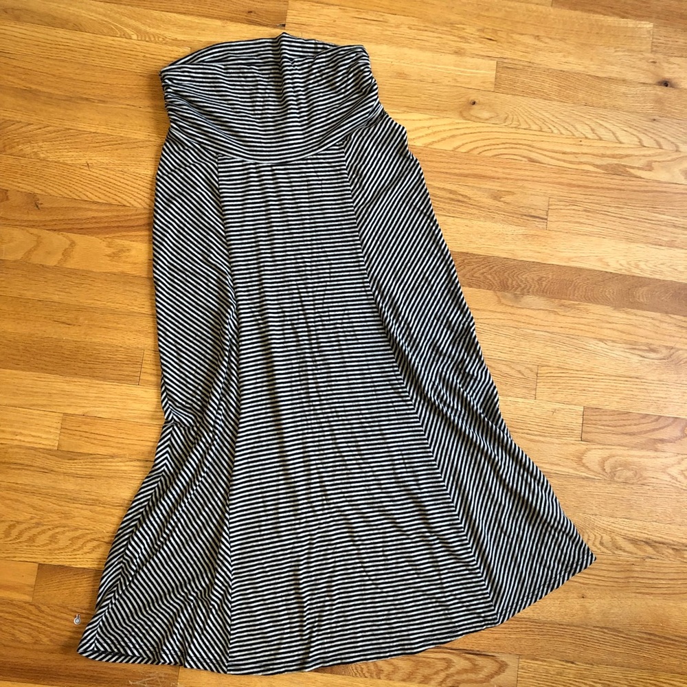 Maternity maxi